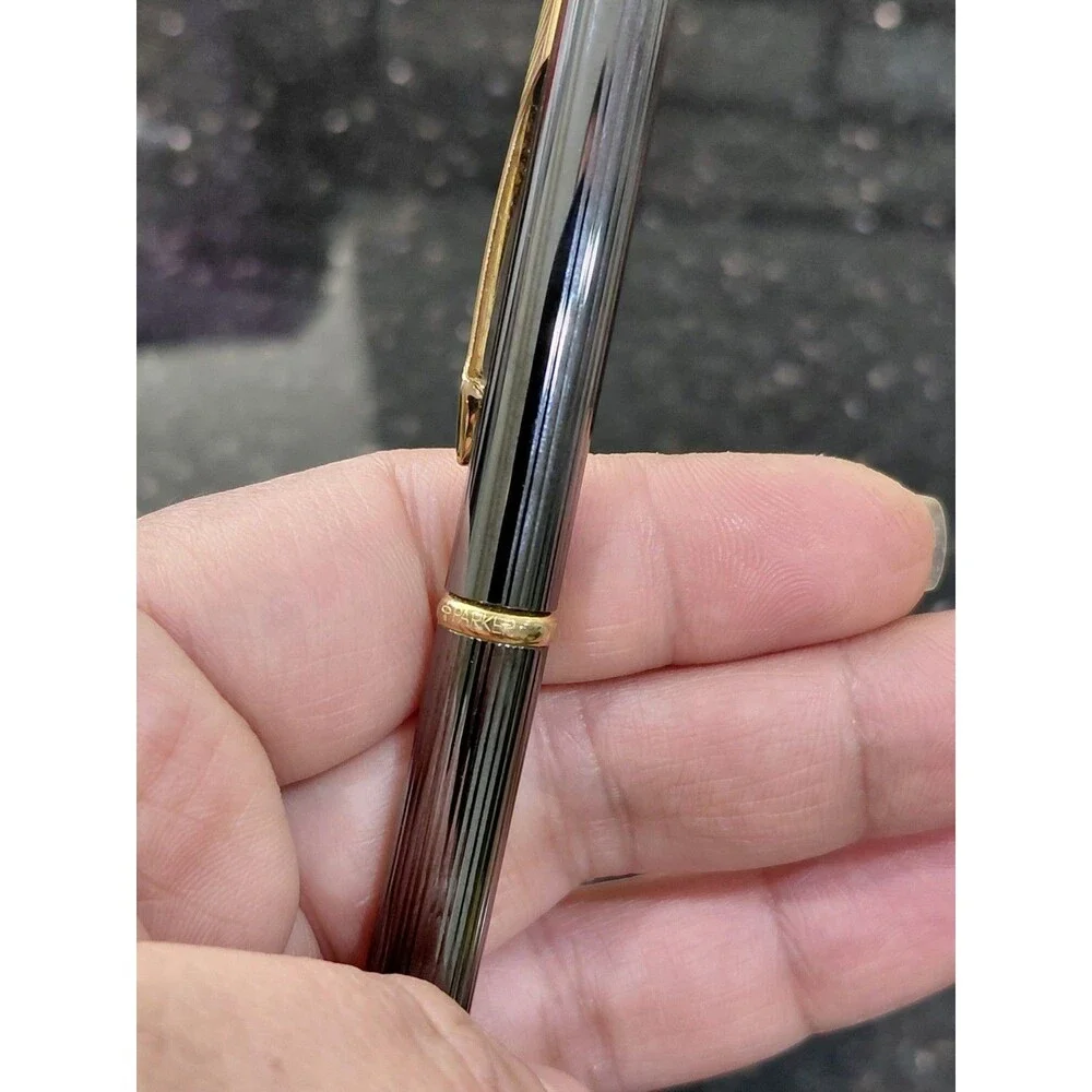 Parker Twist Mechanism Ballpoint Gold Metalic (Black Color)